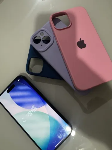 iPhone 15 128GB