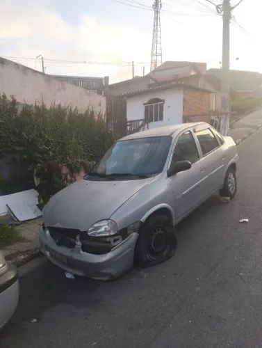 Chevrolet Corsa Sedan Super Milenium 1.0 MPFI 16V 2002