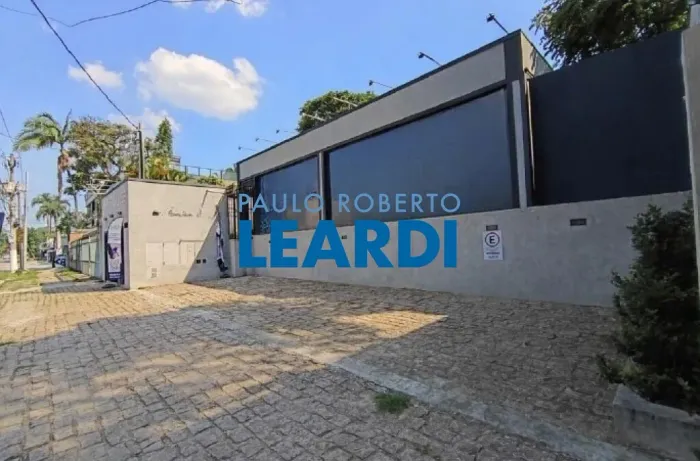 CASA TÉRREA - MORUMBI - SP
