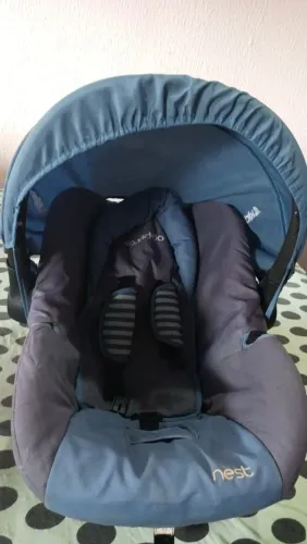 Vende-se bebe conforto em ótimo estado