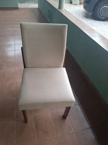 Mesa de laca berge com 6 cadeiras ótimo estado