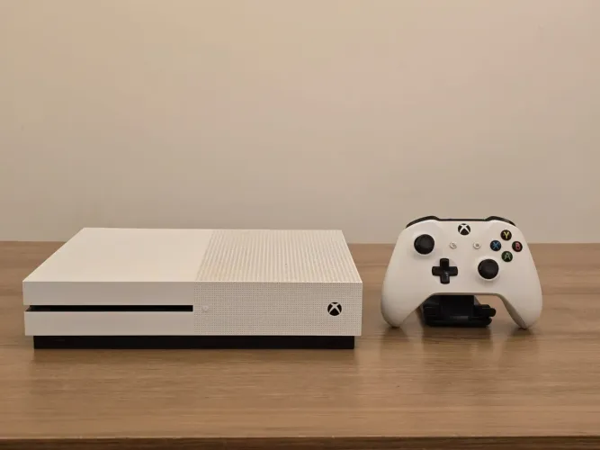 Xbox One S 1TB