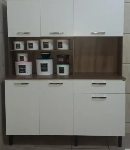 Montagem e desmontagem de móveis