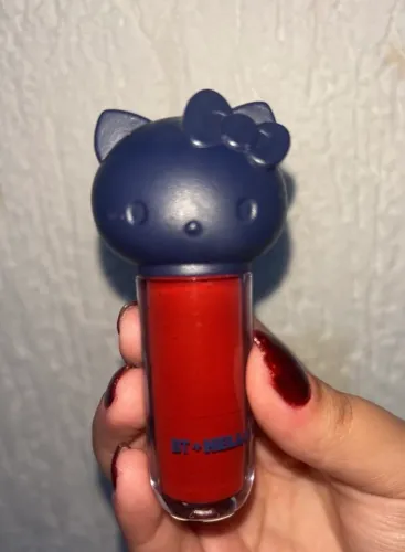 Blush Bruna Tavares Hello Kitty Apple Pie