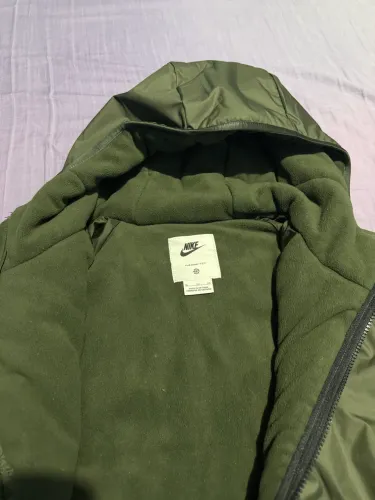 Nike Men?s Sportswear Therma-FIT Legacy Winter Jacket Green DD6857-355 Size L
