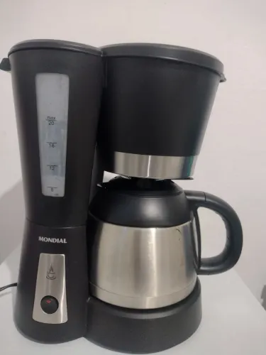 Cafeteira elétrica mondial C-17