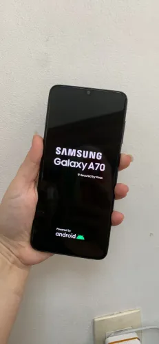 Samsung a70 6/128gb
