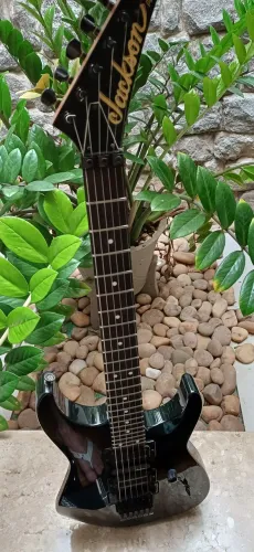 Guitarra Jackson Professional Fusion Japan
