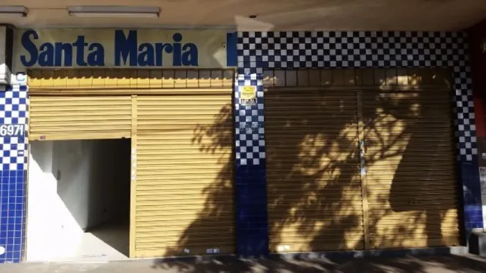 Barracão/Galpão para alugar por R$ 2800.00, 230.00 m2 - ZONA 06 - MARINGA/PR