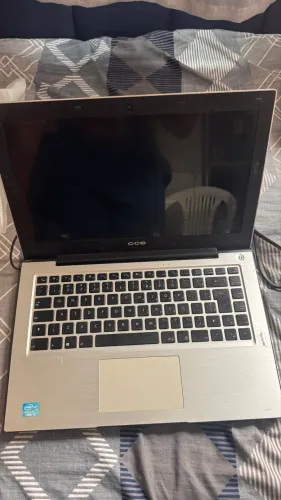 Notebook NÃO LIGA (para retirar peças)