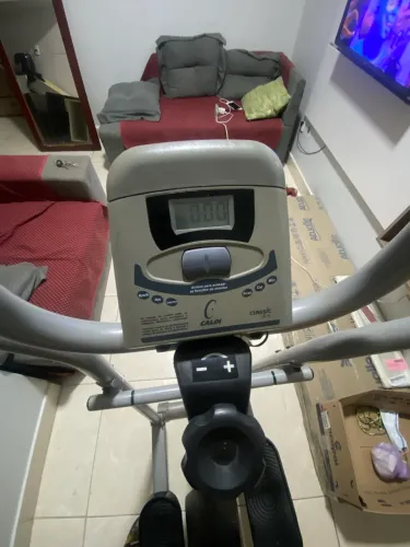 Máquina elitipco 1000 reis pra ir logo 