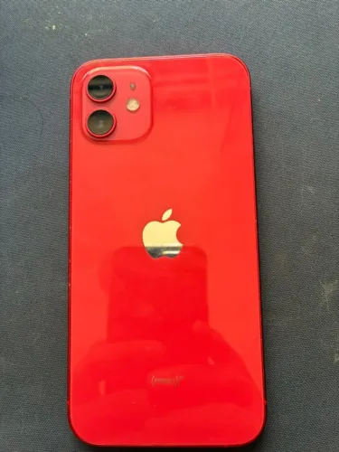 IPhone 12 - Vermelho