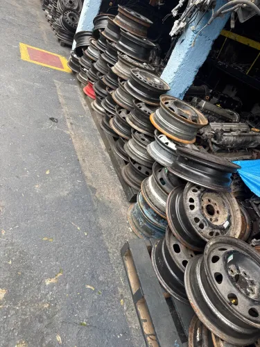 Rodas 13/ 14 / 15 / 16     Diversões veicular na promoção 