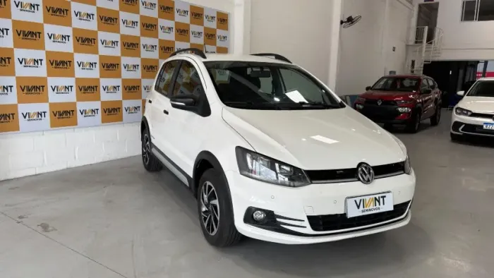 Volkswagen Fox Track 1.0 Flex 12V 5P 2017