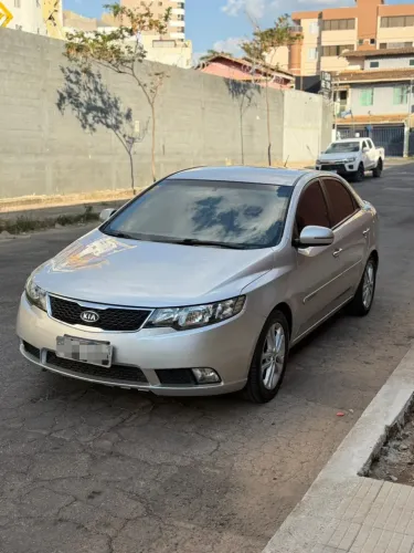 Kia Motors Cerato 1.6 16V Aut. 2011