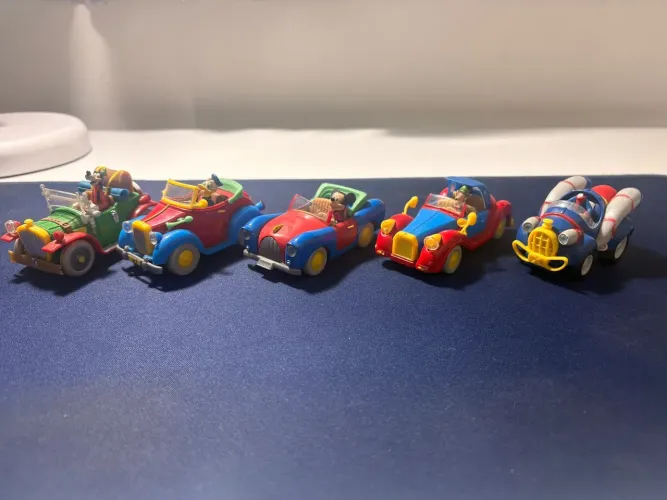 Coleção Motorama Disney 1:43