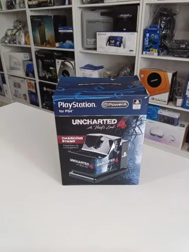 Vendo Base de Carregamento PowerA Controle Ps4 Edição Uncharted 4: A Thief's End Semi novo