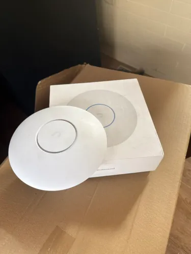 Roteador AP UniFi 6 pro