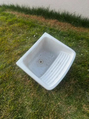 Tanque de louça 