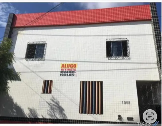 Alugo kitnets /R$700