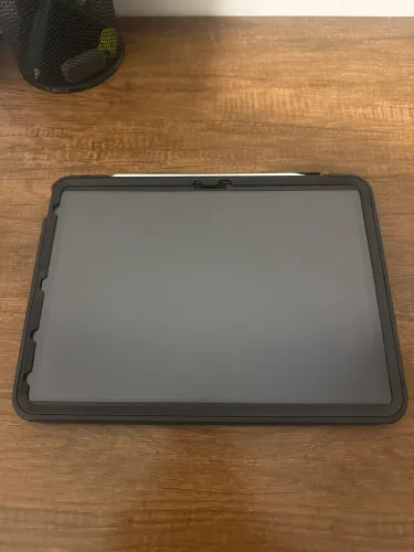 iPad Air 11 (M2) 256GB + Pencil Pro + Capa Otterbox