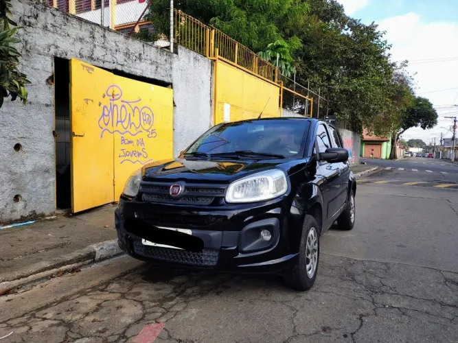 Fiat Uno Attractive 1.0 Flex 6V 5P 2017