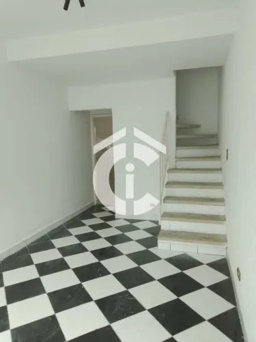 Sobrado a venda na Mooca, 2 quartos, sem vaga - 65m²