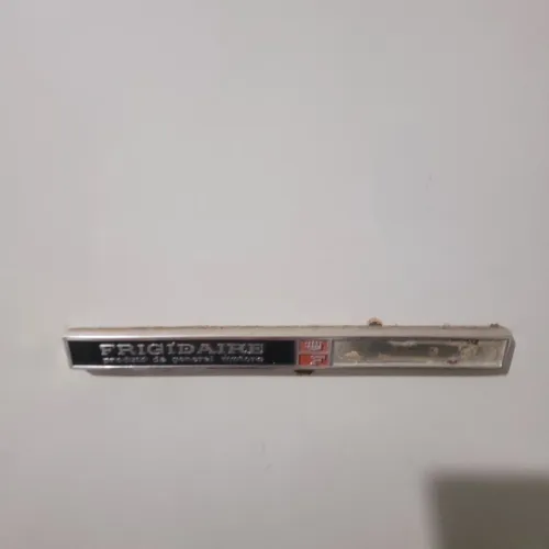Geladeira frigidaire antiga