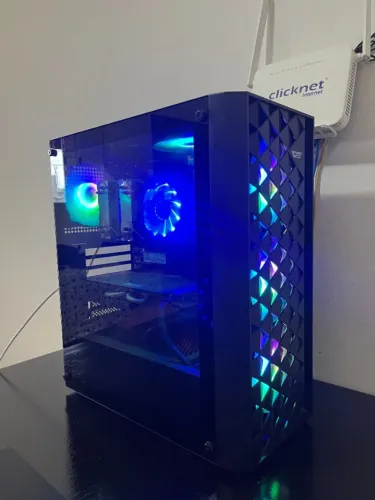 PC gamer entrada RX580 32GB RAM Xeon E5-2670v3 SSD 512GB