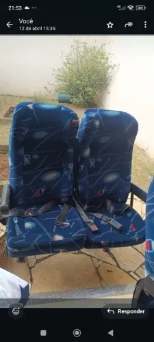 Vendo banco de ônibus