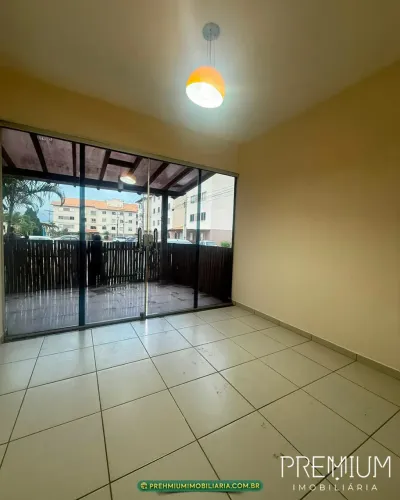Imóvel para aluguel possui 63 metros quadrados com 3 quartos