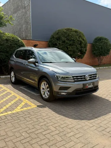 Volkswagen Tiguan Allspac Comf 250 TSI 1.4 Flex 2019