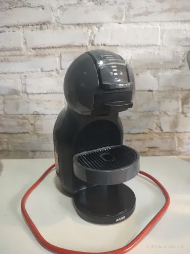 Cafeteira dolce gusto 