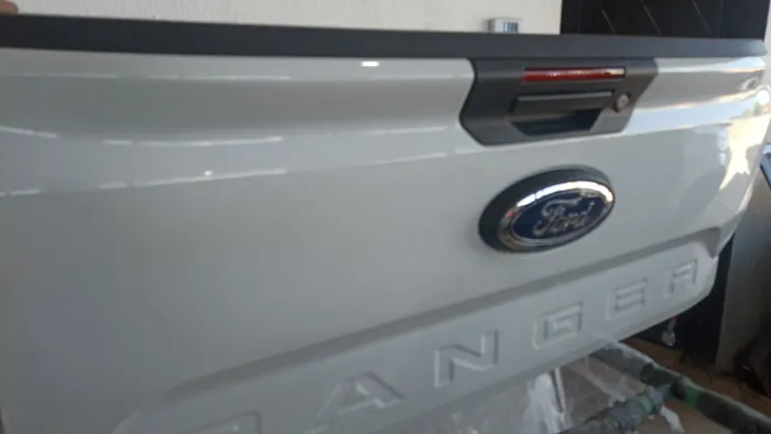 Tampa original ranger v6 completa serve em ranger 2023 a 2026 zera sem detalhes