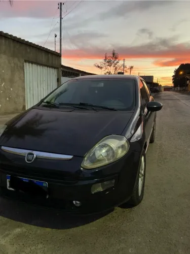 Fiat Punto Essence 1.6 Flex 16V 5P 2013