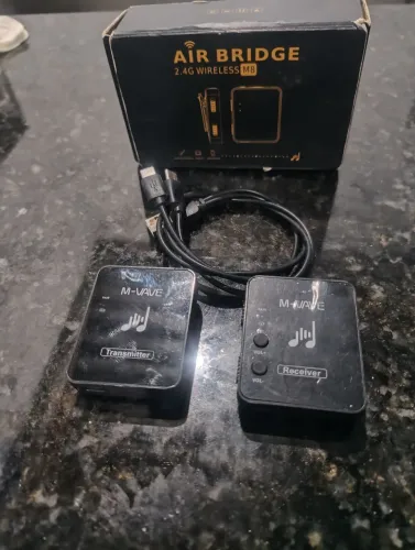 Retorno de palco fone ou transmisor para instrumentos ou microfone