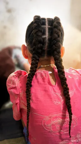 Box braids/nagô/knotless
