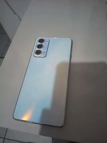 Moto Edge 20