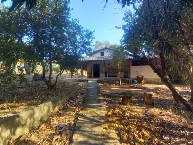 Fazenda / Sítios / Chácaras com 4 quartos à venda em Serra Do Cipó - Curralinho