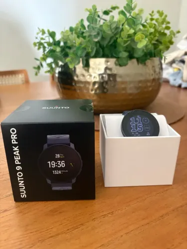 Smartwatch Suunto Peak 9 Pro