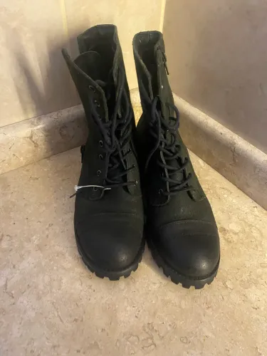 Bota preta Arezzo número 37