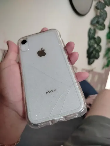 Vendo iPhone XR 128 giga de memória bateria 78 fece id pega pega tudo