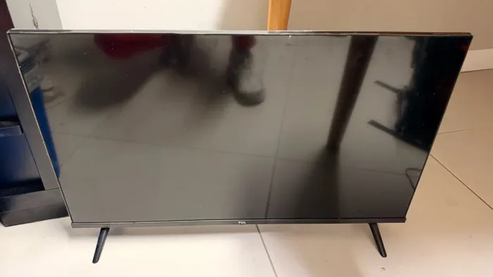 Tv TLC 32 sem controle
