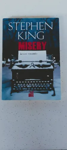 LIVRO MISERY, STEPHEN KING