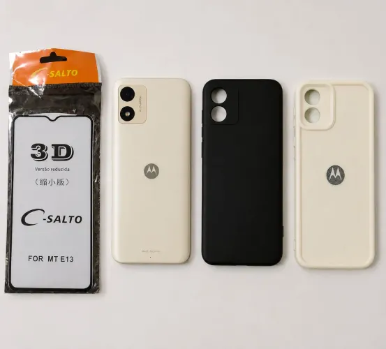 Smartphone Moto e13 64GB 4GB RAM branco-creme semi-novo + 2 capinhas + 2 películas 