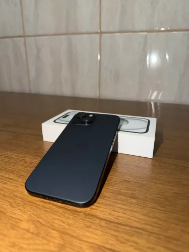iPhone 15 128gb