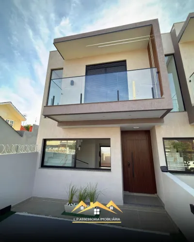 Sobrado à venda em Cachoeirinha, Parque da Matriz, com 3 quartos, com 105 m²