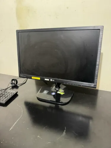     Tv monitor LG Flatron 22MP55HQ