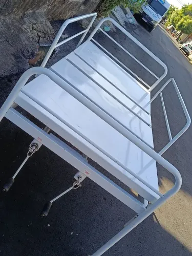 Cama hospitalar