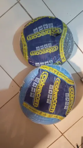 Rolos de fio COBRECOM